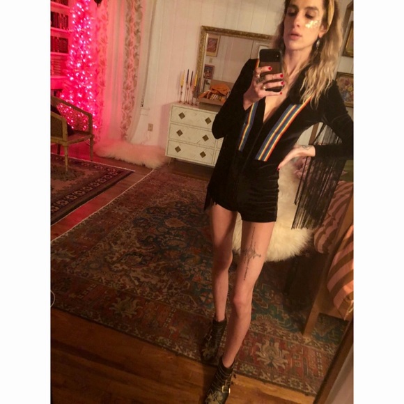 Meet your Posher, Chrissy - Picture 3 of 8